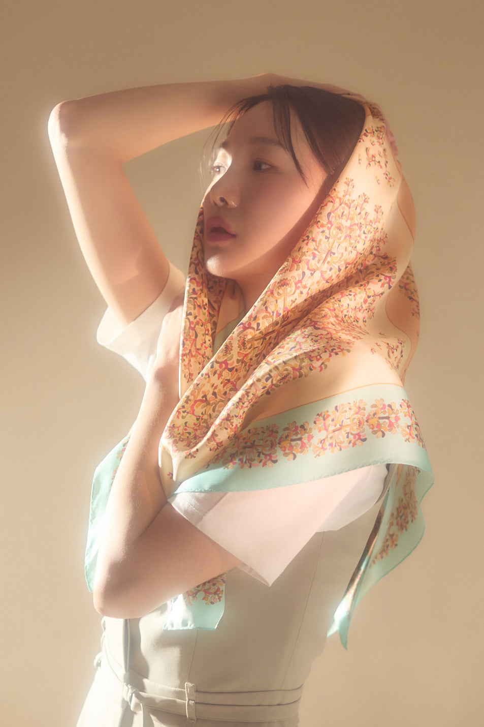 Flower Garden in Joseon Dynasty 90 - Beige