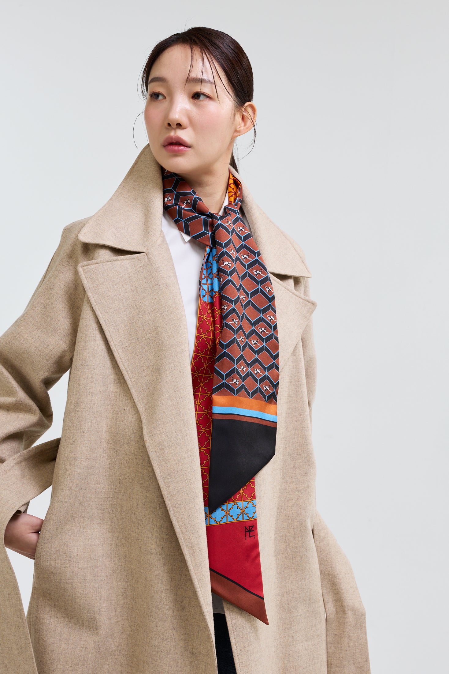 Horses and Latticework Long Twilly - Brown