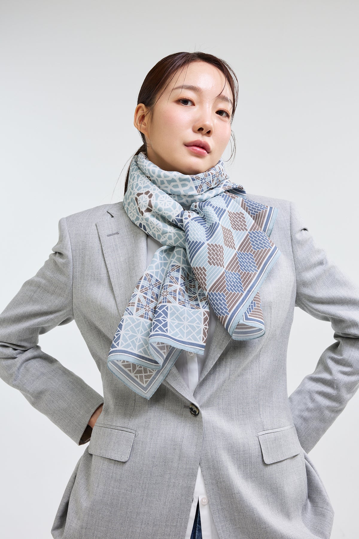 Lattice Door Pattern Mix - Gray