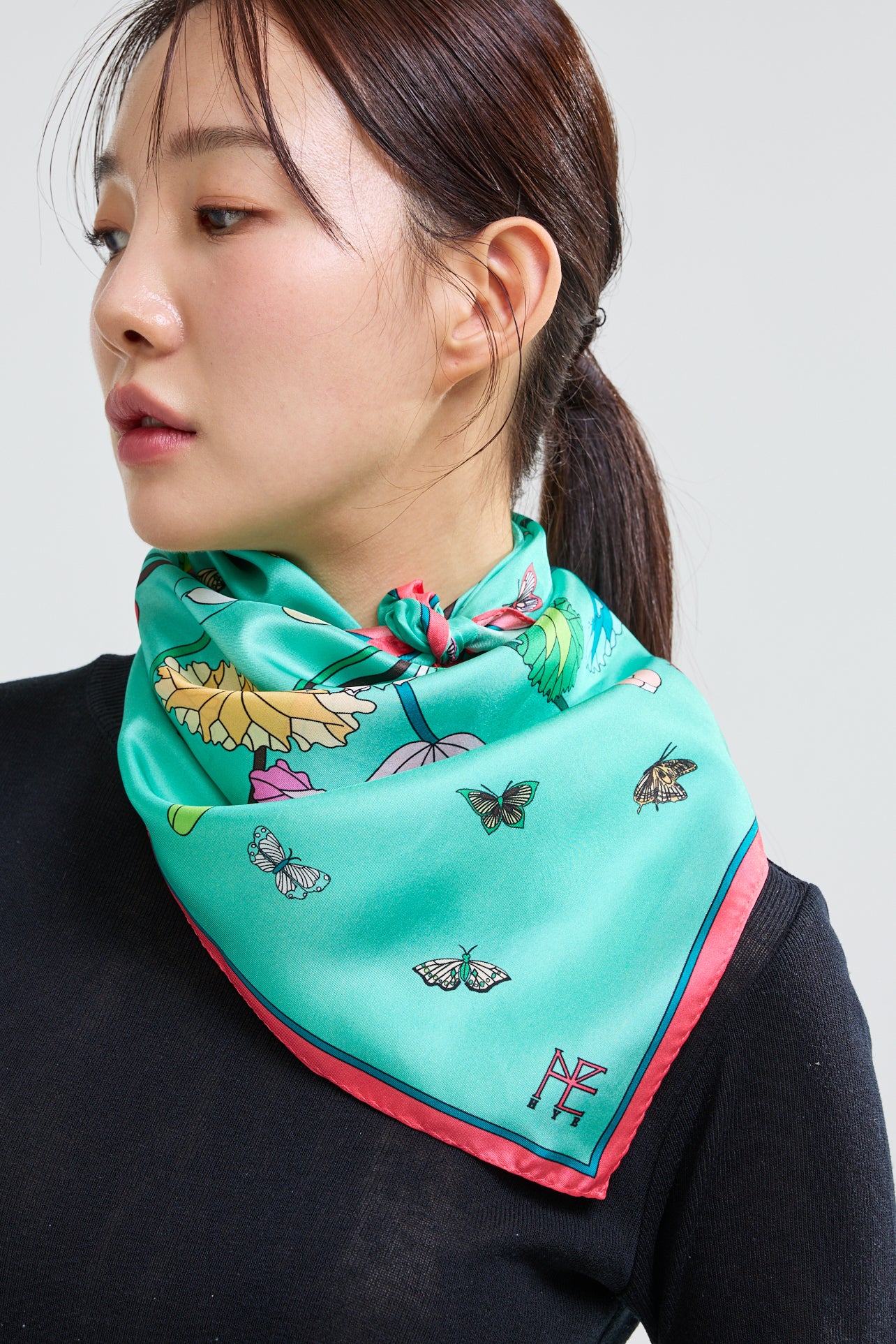 Lotus Pattern and Butterfly 70 - Green