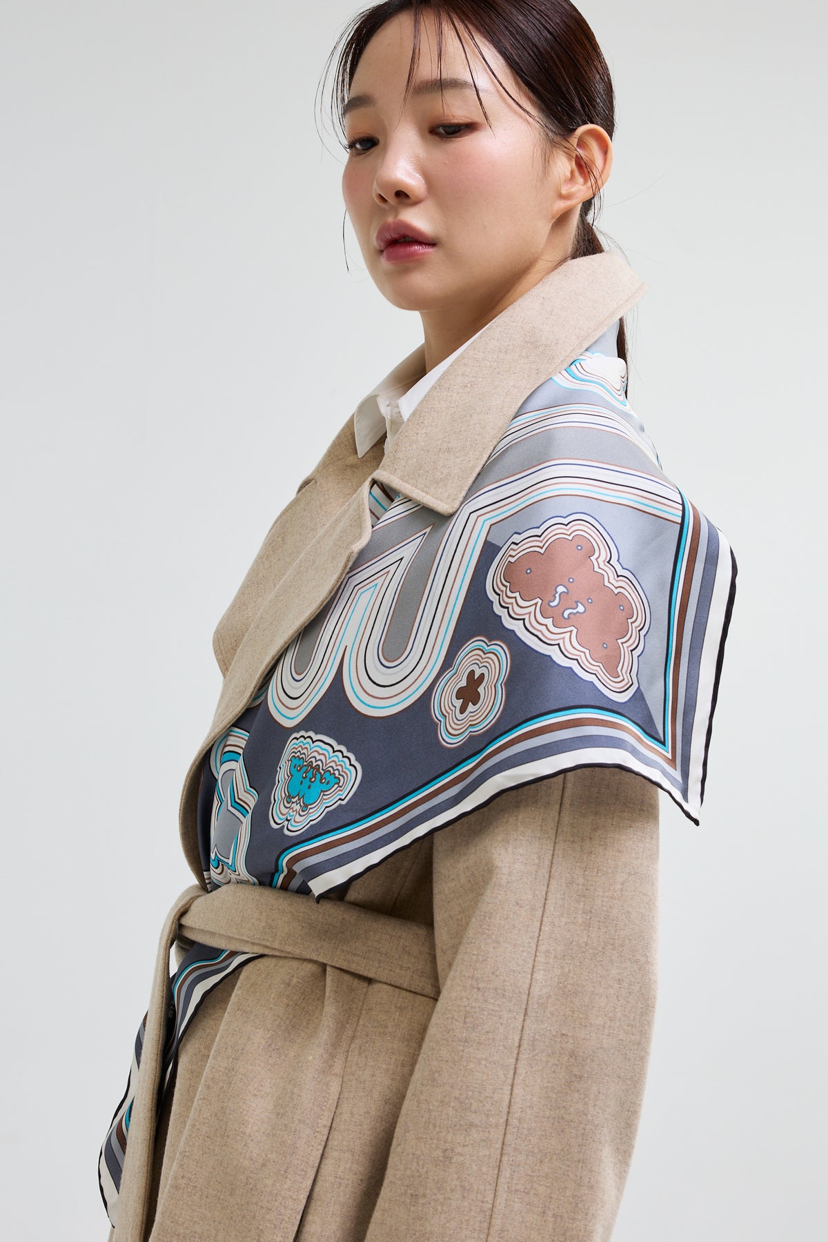 Line Embroidery 70 - Gray
