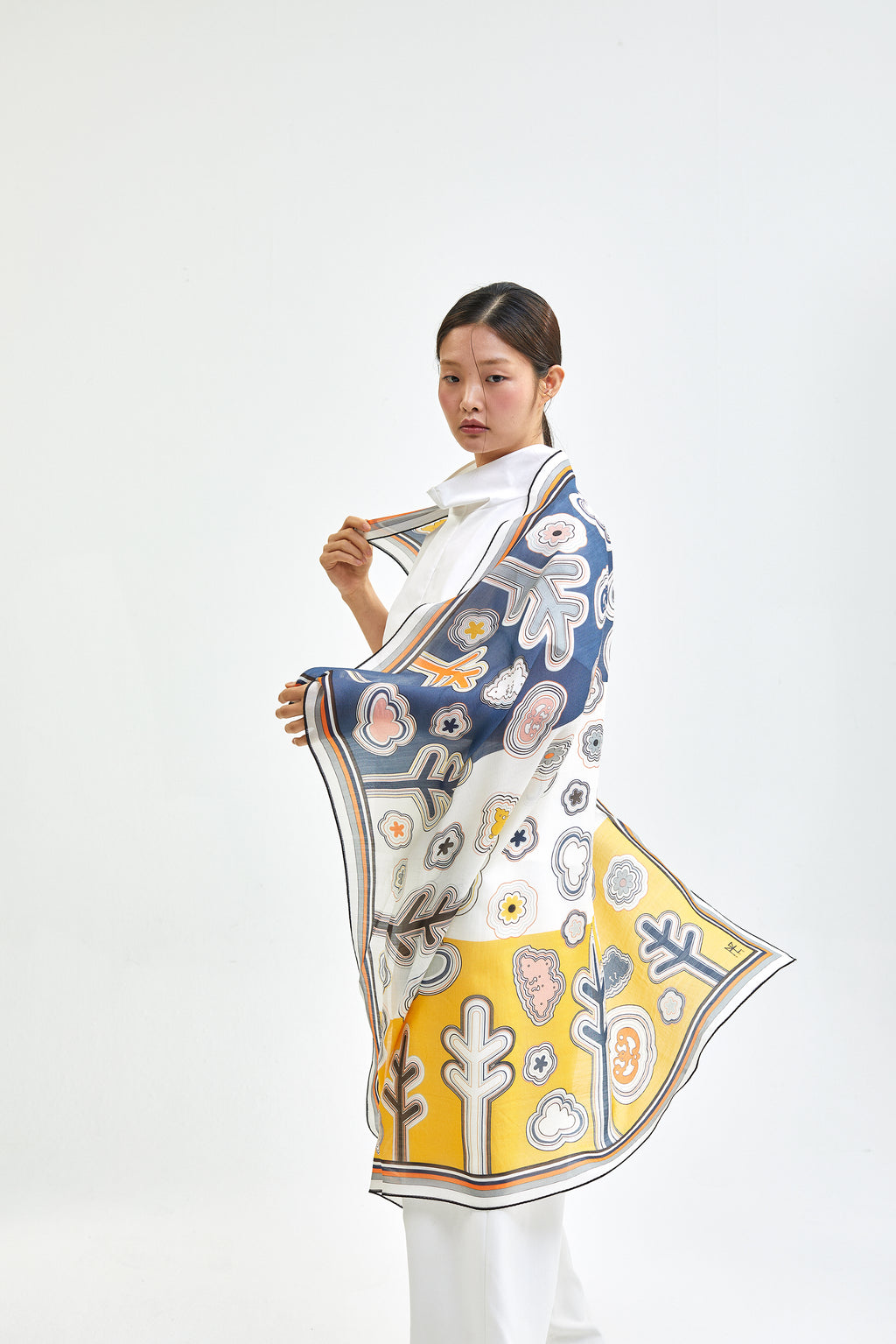 Line Embroidery 110 - Navy