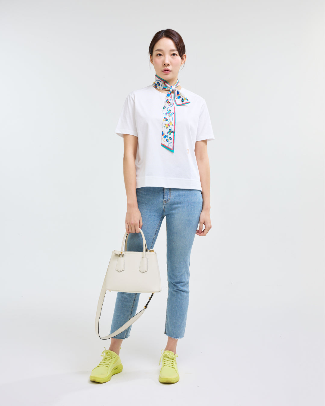 Bobbin White