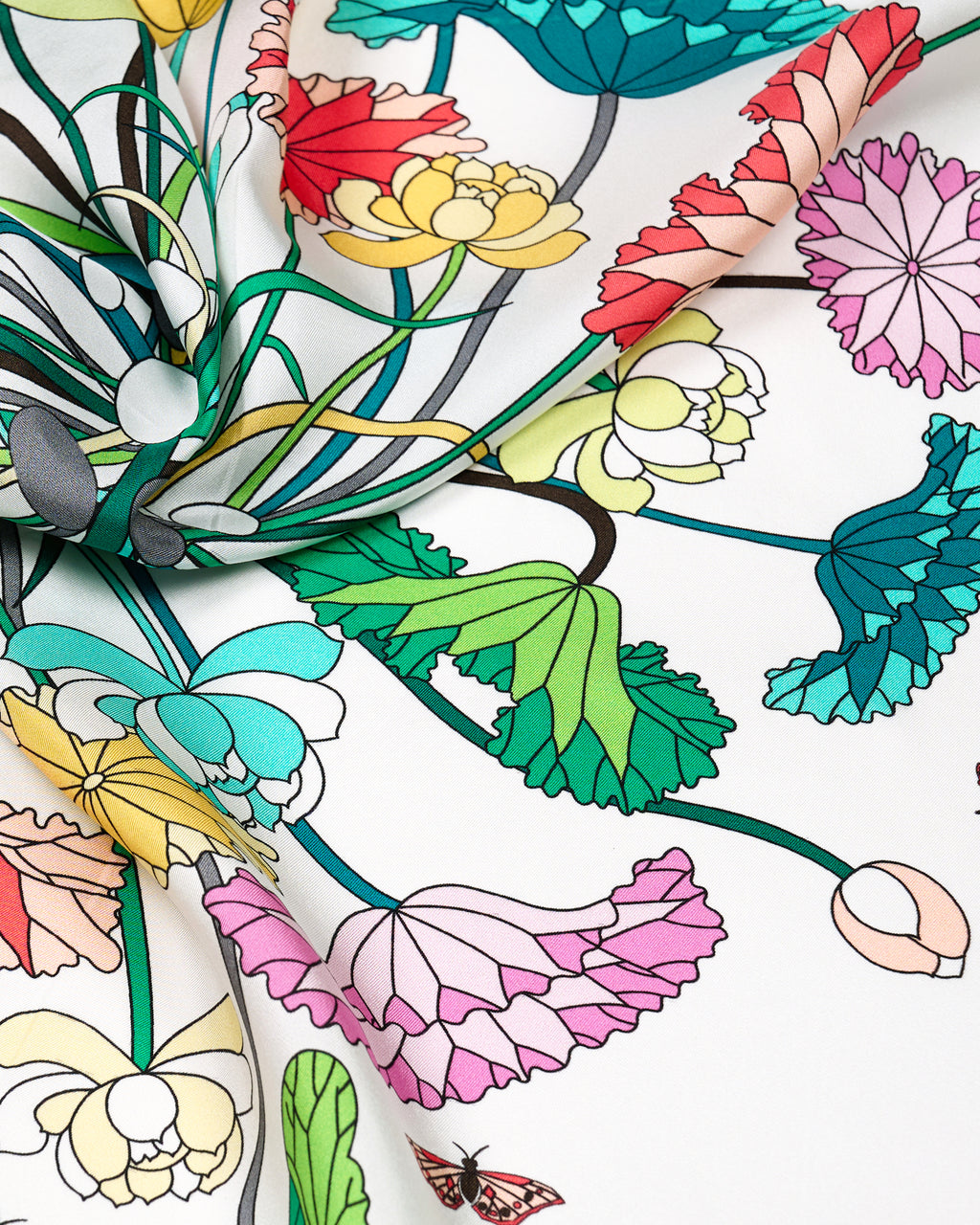 연화문과 나비 70 화이트