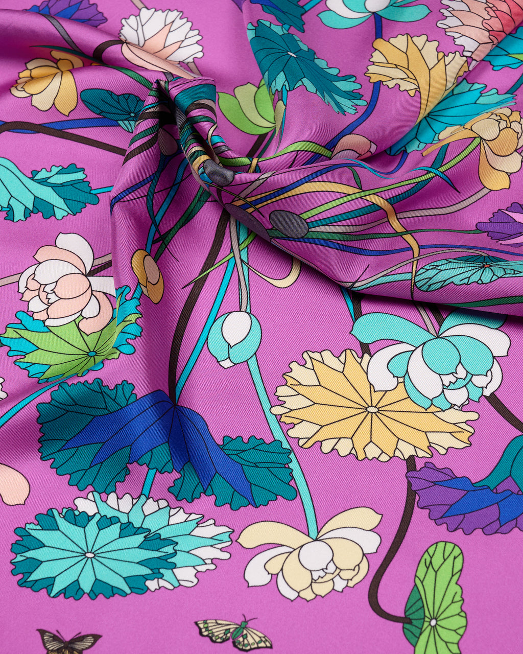 Lotus Pattern and Butterfly 70 Pink