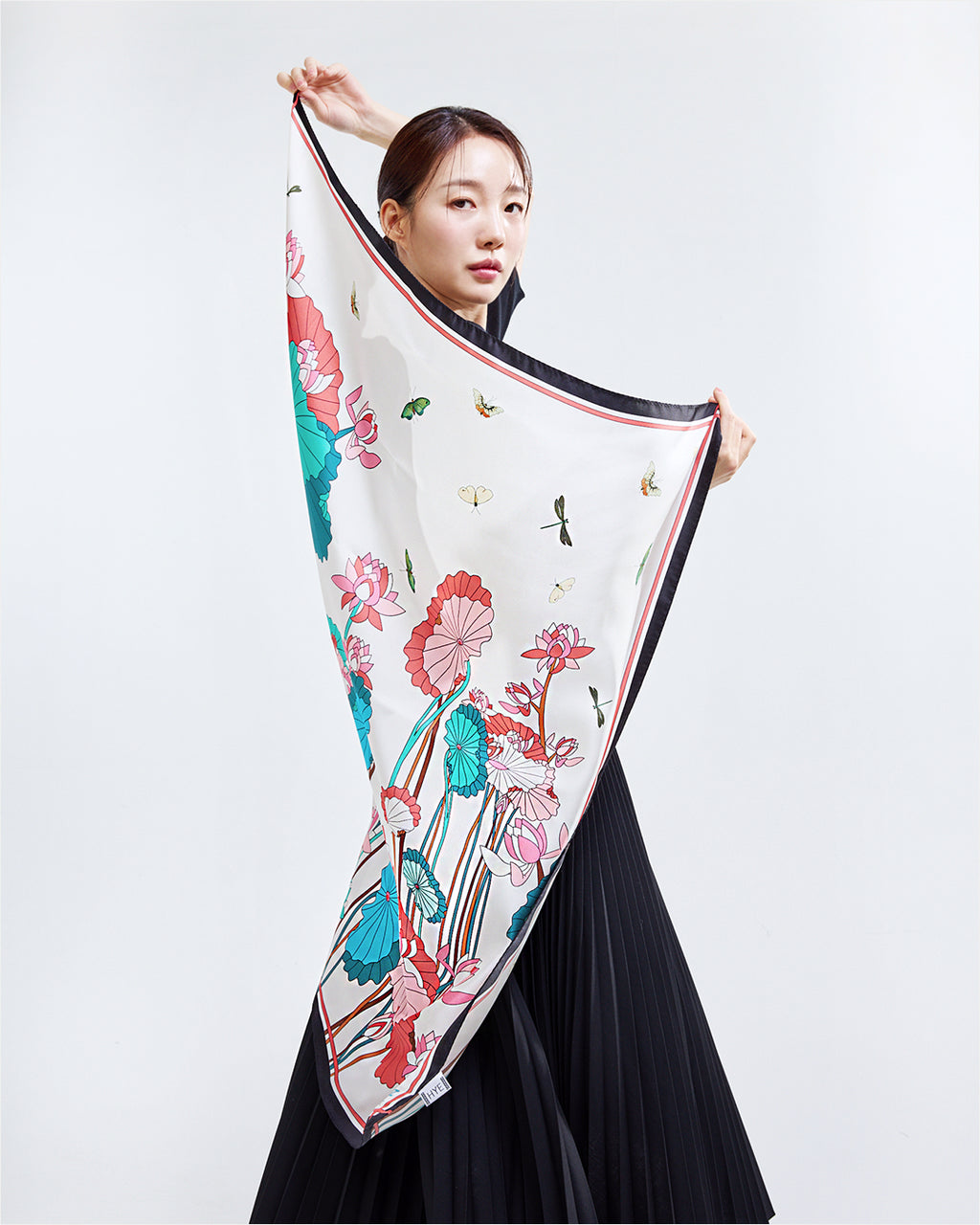 연화문 트리 90 화이트