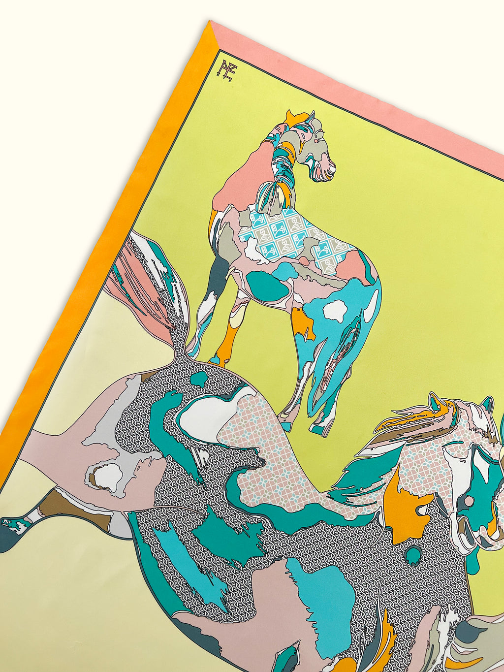Line of Eight Horses 90 Lime