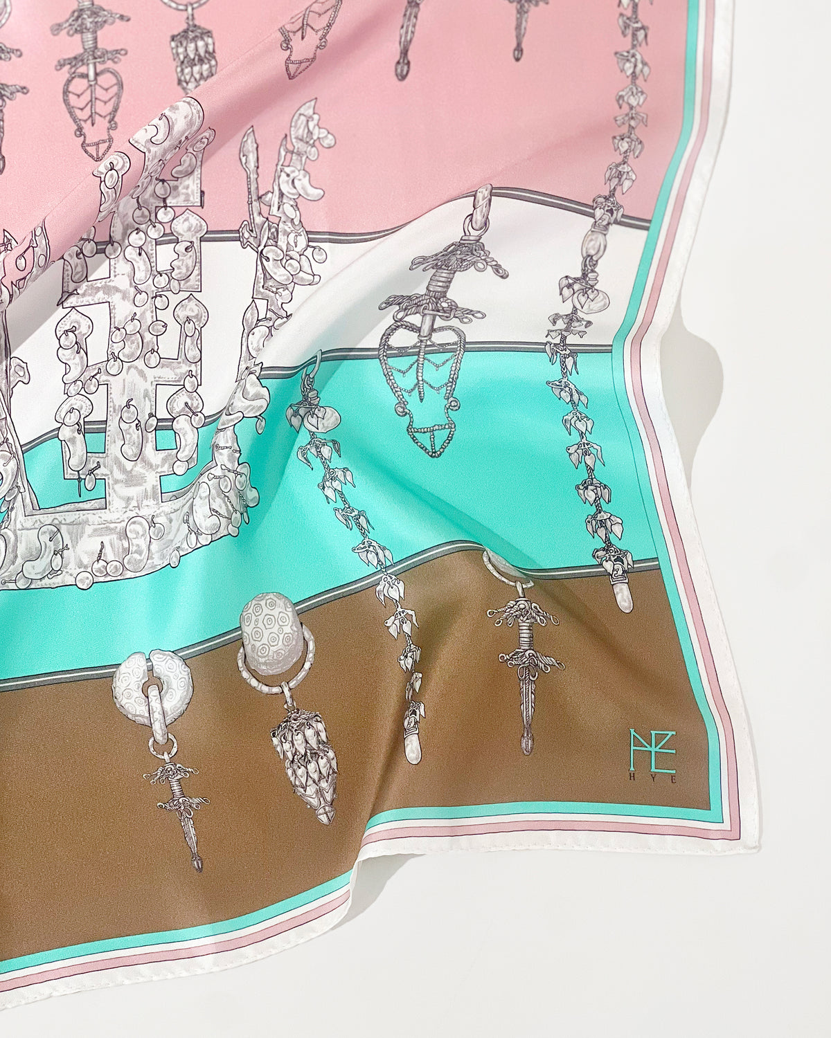 Royal Jewelry 50 Scarf Pink