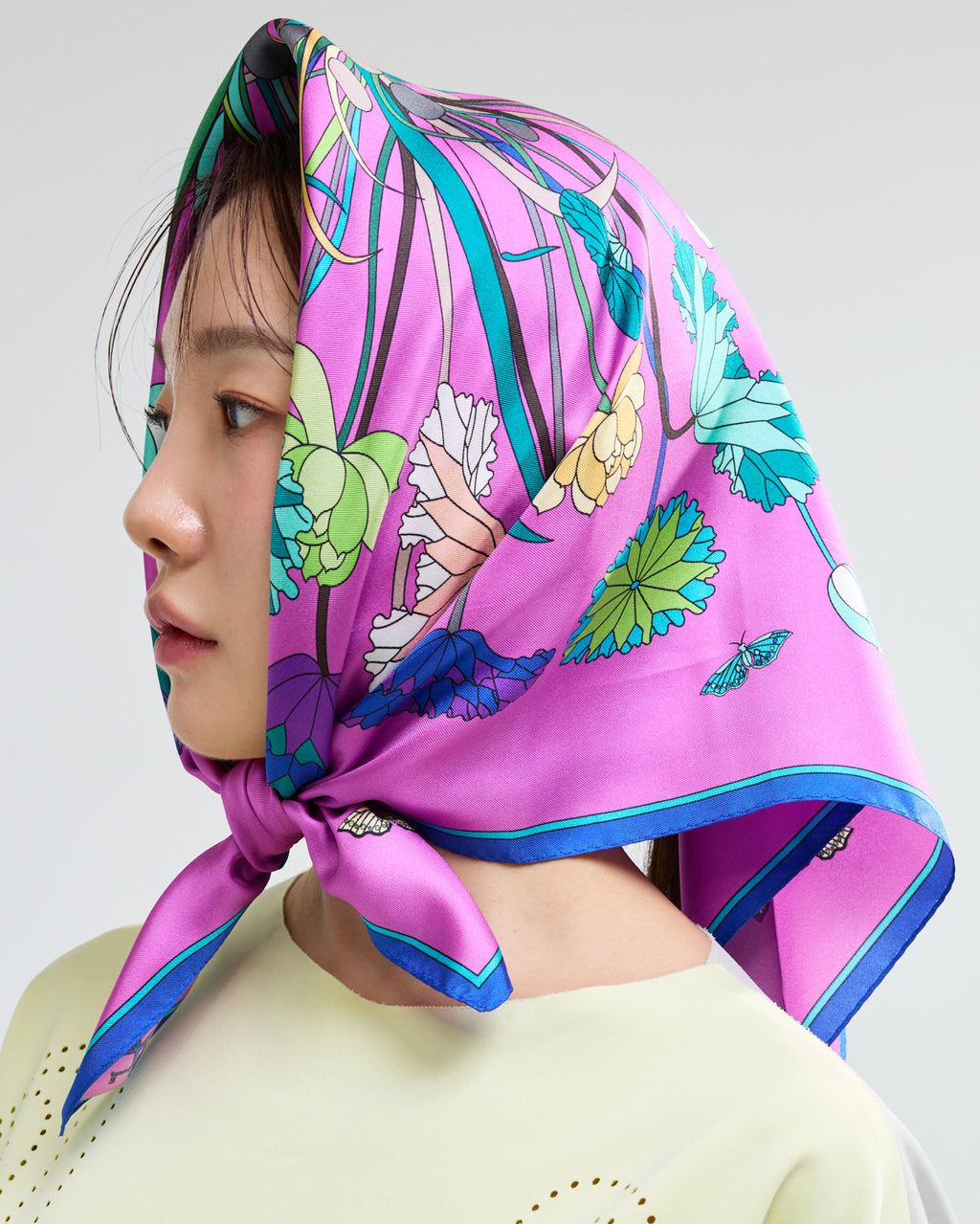 Lotus Pattern and Butterfly 70 Pink