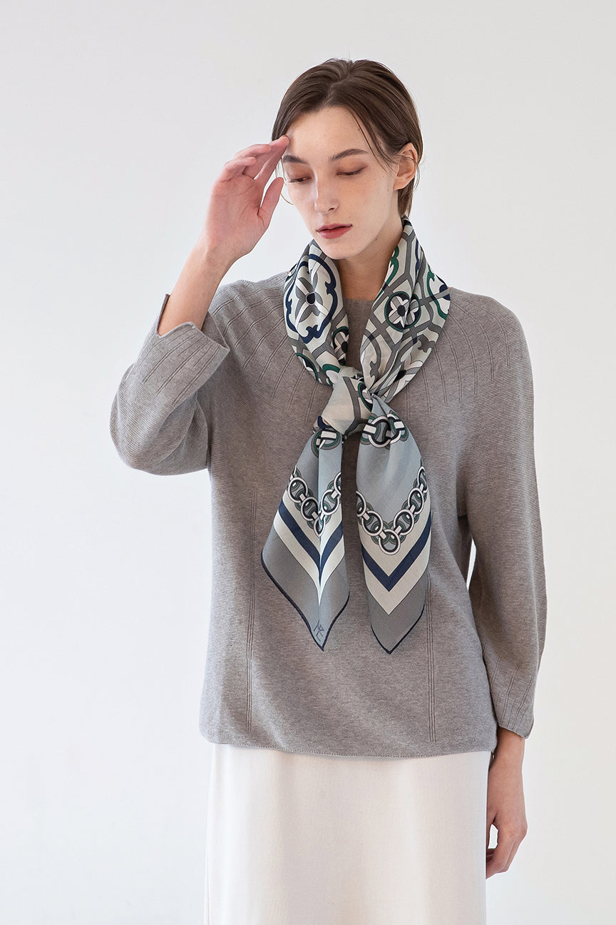 Cintamani pattern 110 - Gray